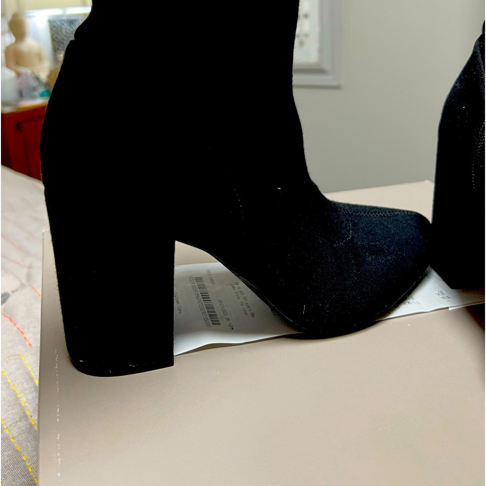 Kenneth Cole ankle boots